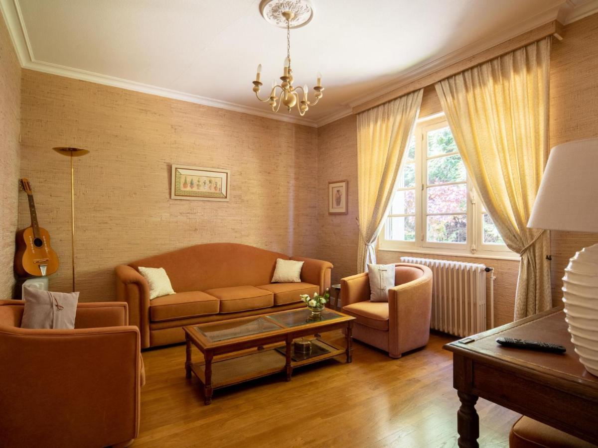 Quaint Holiday Home In Payzac With Garden 외부 사진