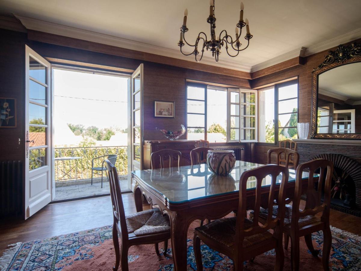 Quaint Holiday Home In Payzac With Garden 외부 사진