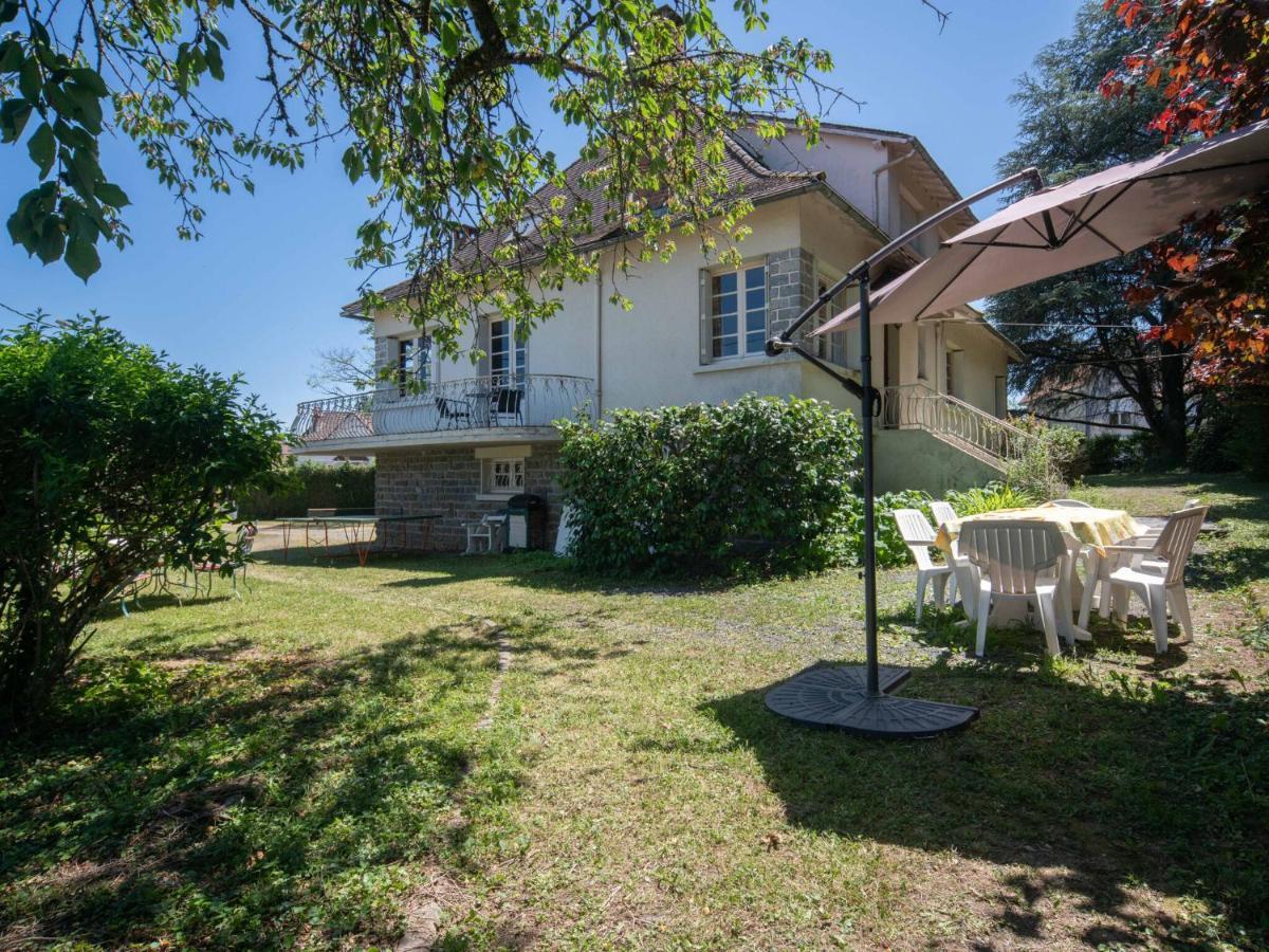 Quaint Holiday Home In Payzac With Garden 외부 사진